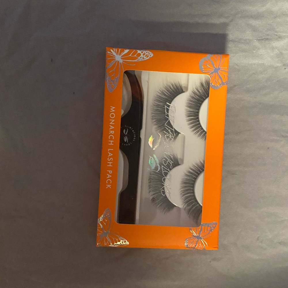 Flirtatious Looks Cosmetics Monarch Lash Pack